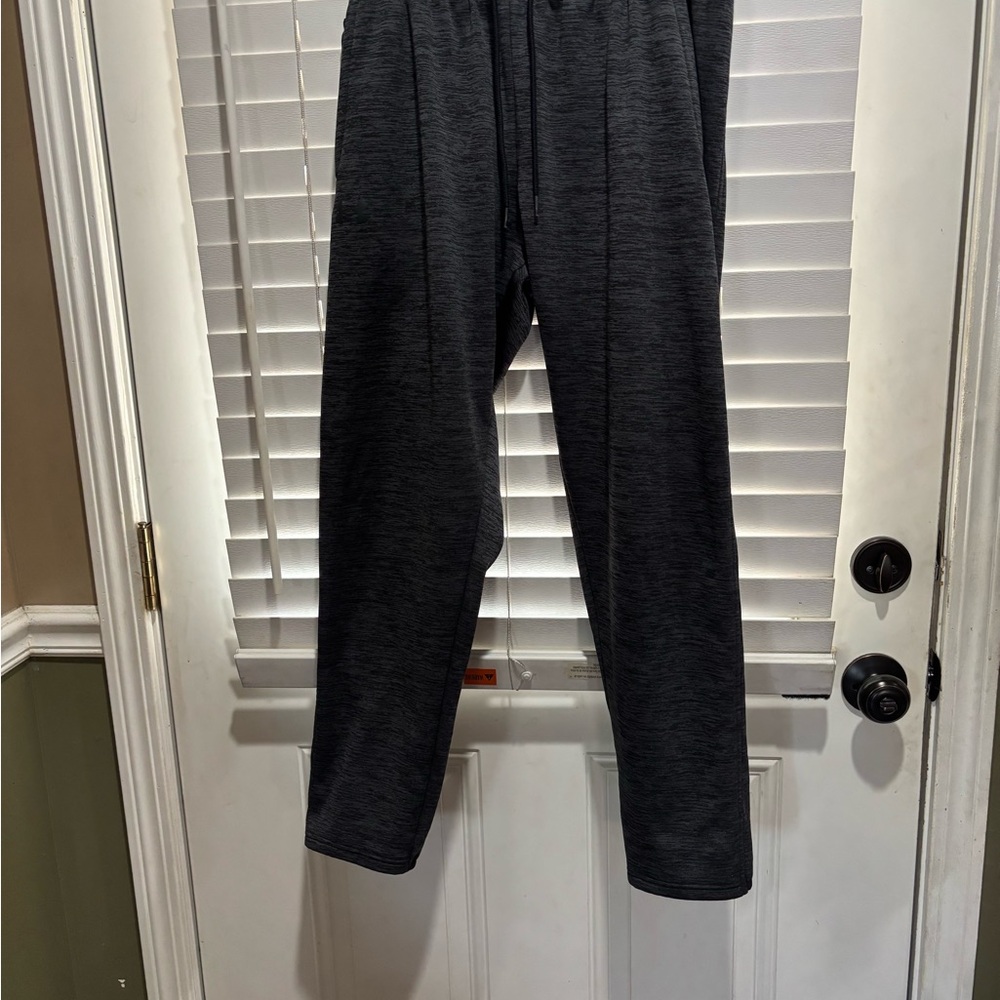 Under Armour Dark gray / black  blend pants for Active Comfort